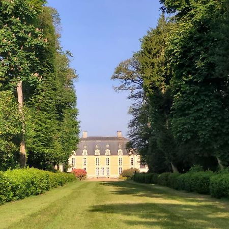 Bed and Breakfast Chateau Du Boschet Chambre De La Marquise Bourg-des-Comptes Exterior foto